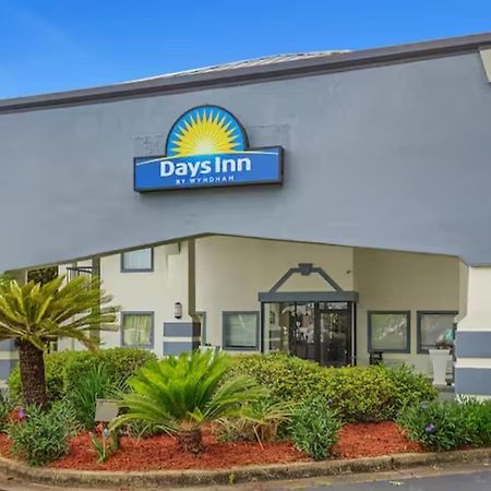 Days Inn By Wyndham Foley Eksteriør bilde